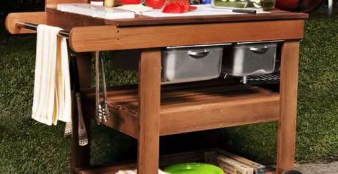 11 Quick Ways to Organize and Store BBQ Tools