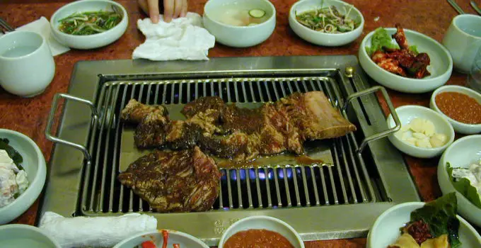 7 Best Teppanyaki Grill For Korean BBQ 2023
