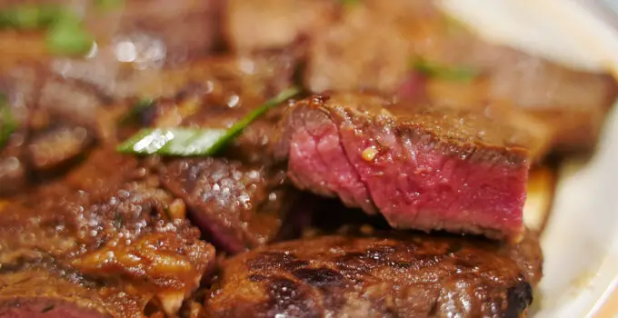 4 Easy Recipes to Cook Steaks on Blackstone Griddle