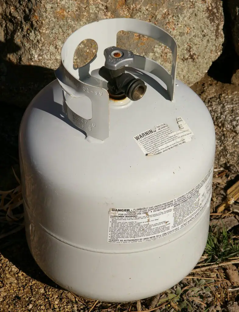 where to store propane tank