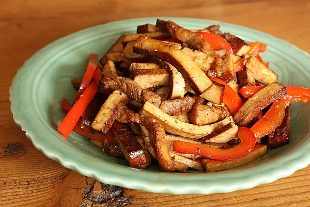 Smoked Tofu Goulash