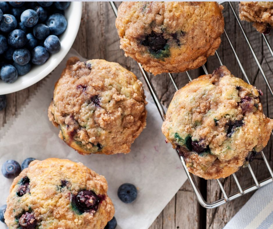 Quinoa Breakfast Muffins With Cottage Cheese and Blueberries