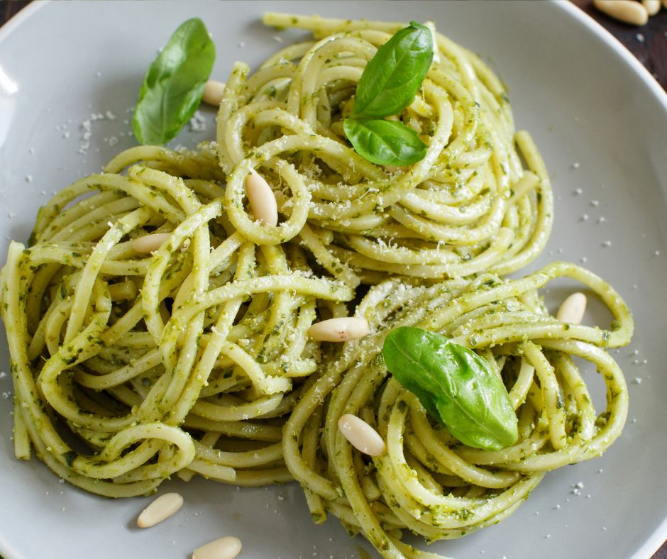 Close-up of spaghetti pesto pasta bowl